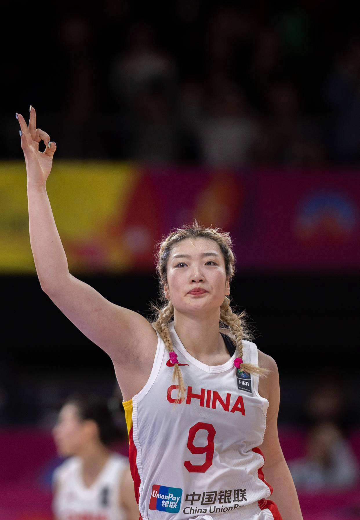 企鹅直播-包含李梦缺席亚洲杯对国家队损失不小，希望她早日康复的词条